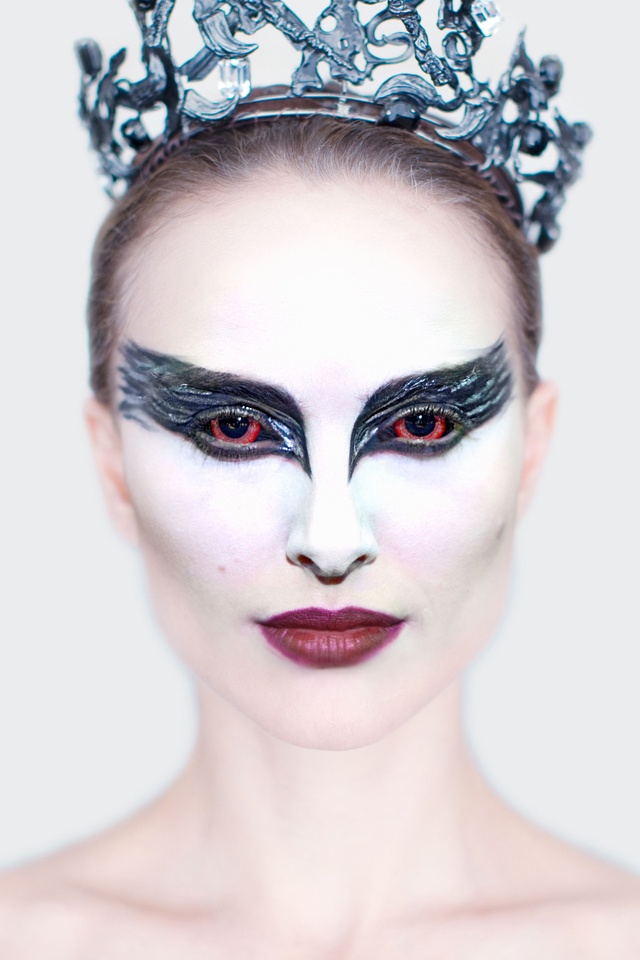 black swan movie wallpaper. lack swan movie wallpaper.