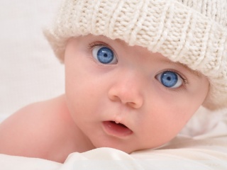Blue Eyed Baby Ultra HD Desktop Background Wallpaper for