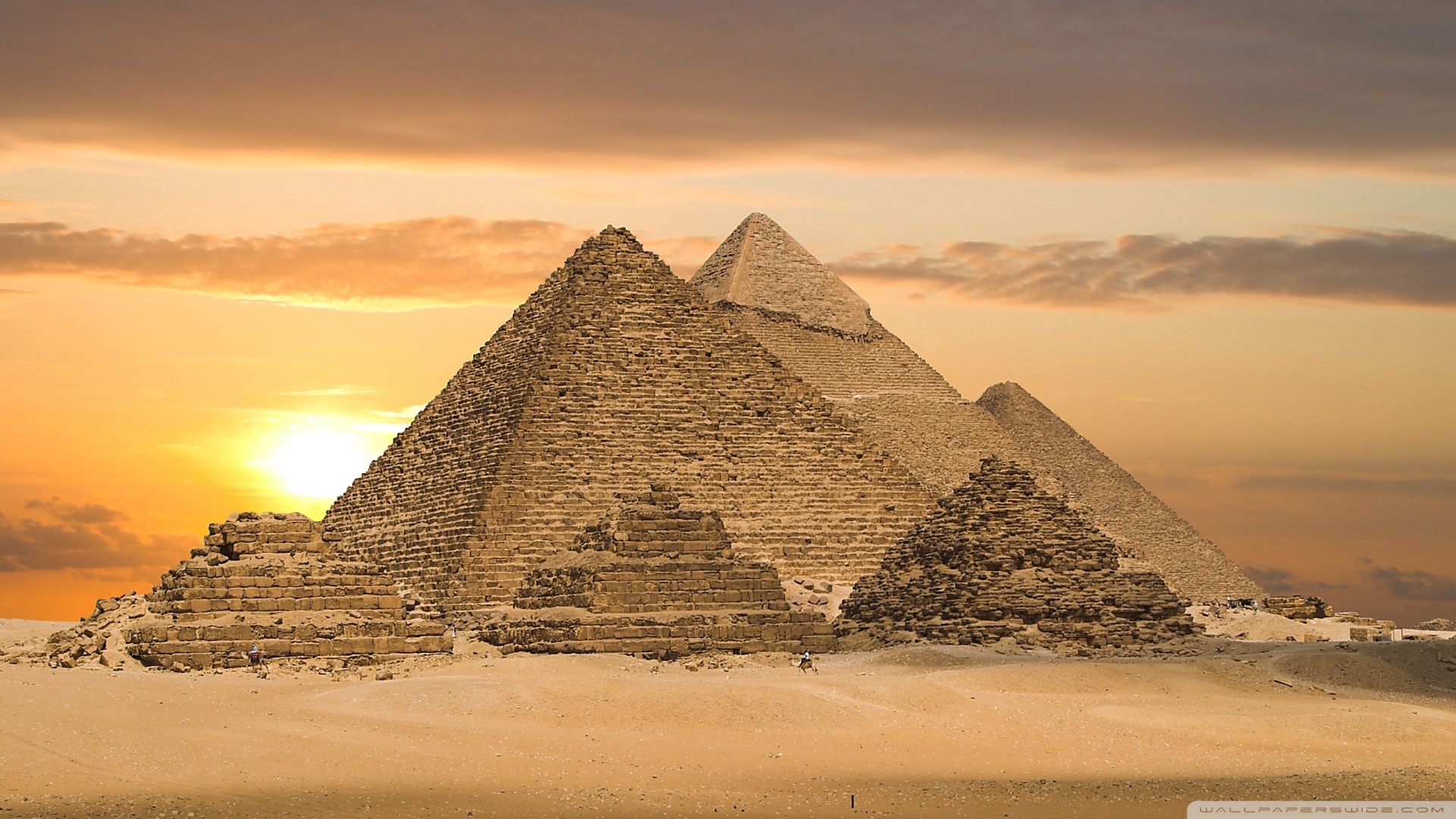 Egyptian Pyramids - Cairo, Egypt, Africa Ultra HD Desktop Background  Wallpaper for 4K UHD TV : Multi Display, Dual Monitor : Tablet : Smartphone