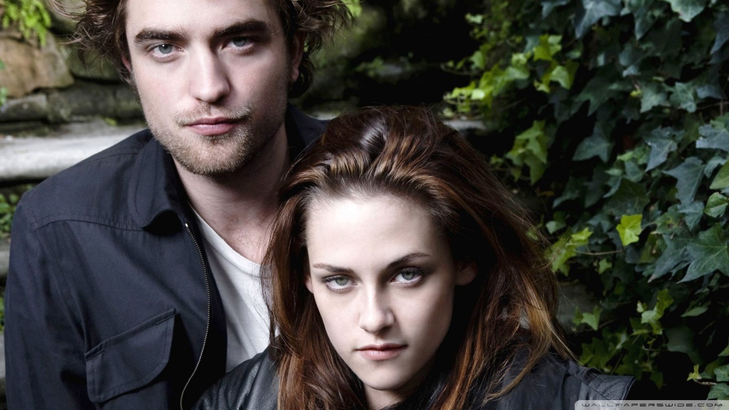 kristen stewart wallpapers in twilight. Kristen Stewart And Robert