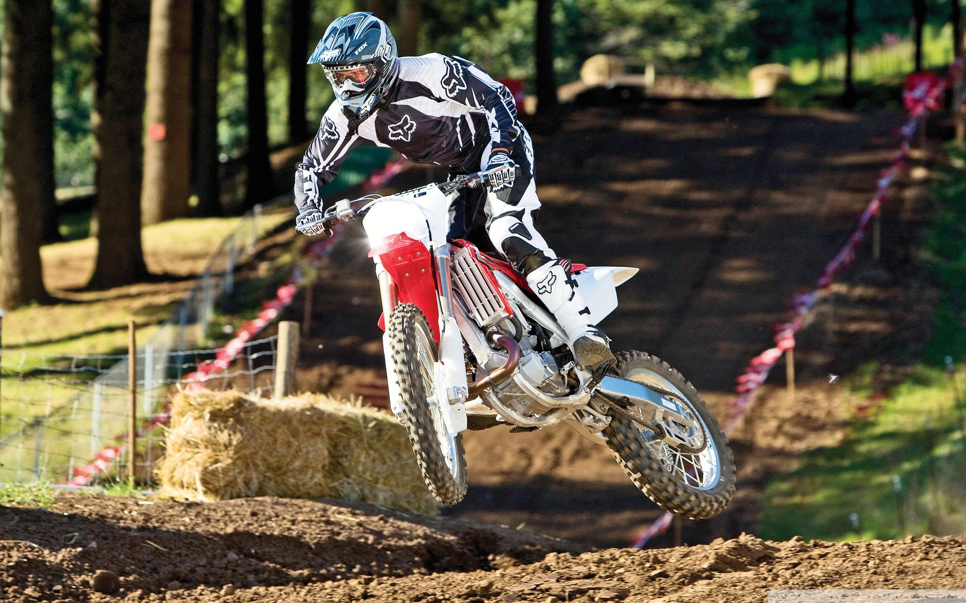 Motorcycle Racing 14
