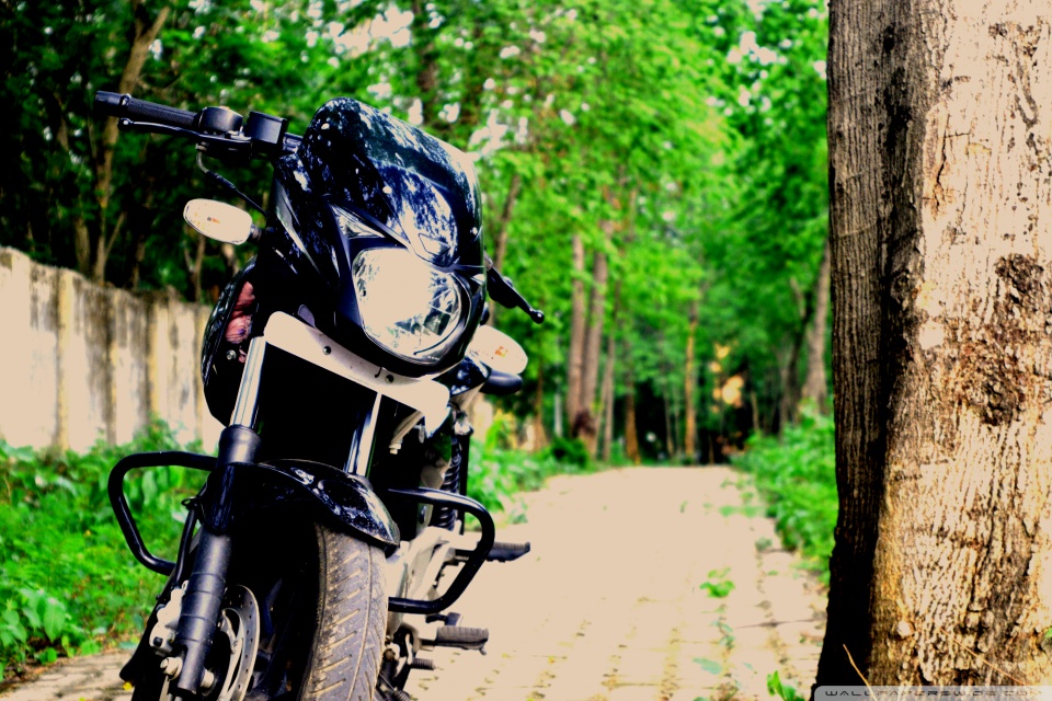 Pulsar Ultra HD Desktop Background Wallpaper for