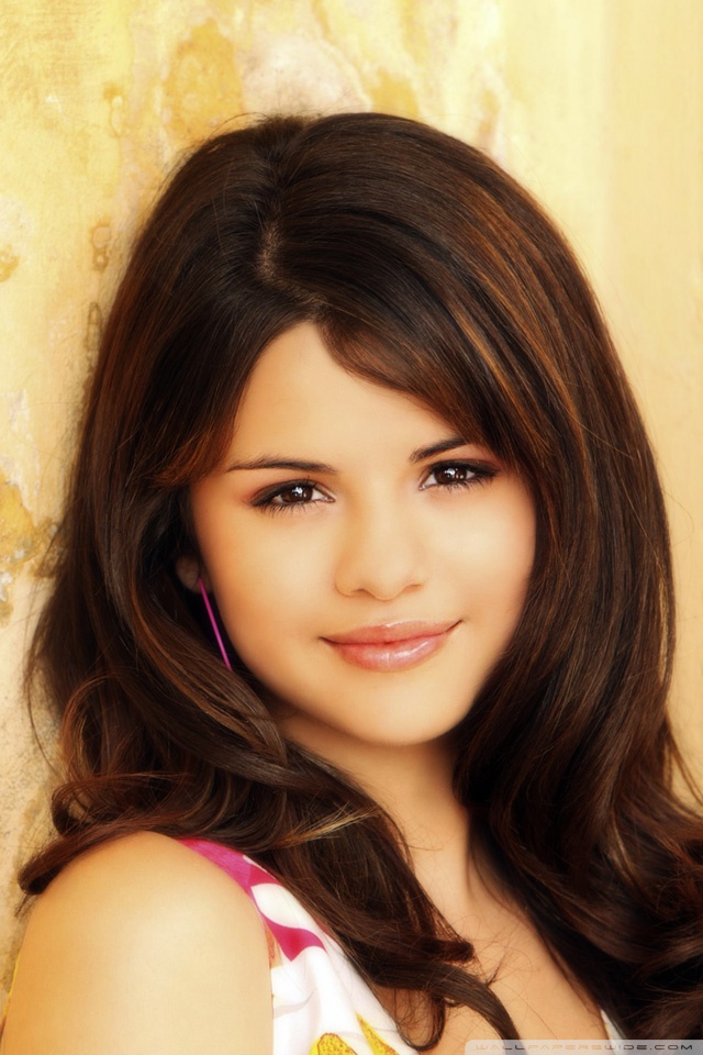 Download Wallpapers Of Selena Gomez. Hd Wallpapers Of Selena Gomez.
