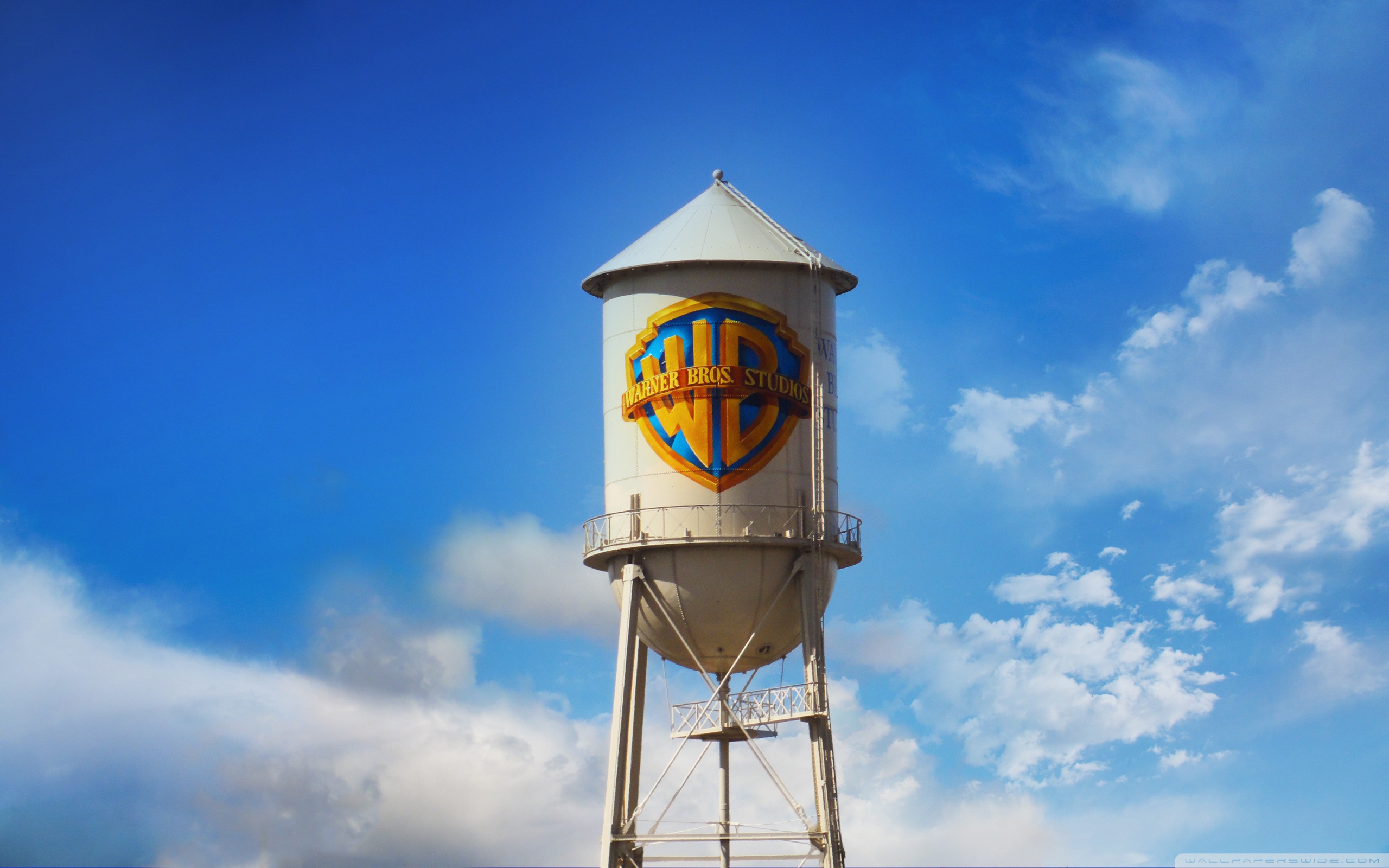 Warner Bros. Water Tower Ultra HD