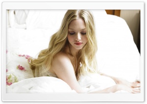 Amanda Seyfried HD Wide Wallpaper for Widescreen