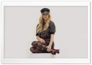 Avril Lavigne 4 HD Wide Wallpaper for Widescreen