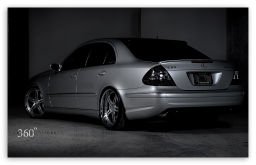 Mercedes Benz 28 HD wallpaper for Standard 4:3 Fullscreen UXGA XGA SVGA ; Mobile VGA iPad - VGA QVGA Smartphone ( PocketPC GPS iPod Zune BlackBerry HTC Samsung LG Nokia Eten Asus ) ;
