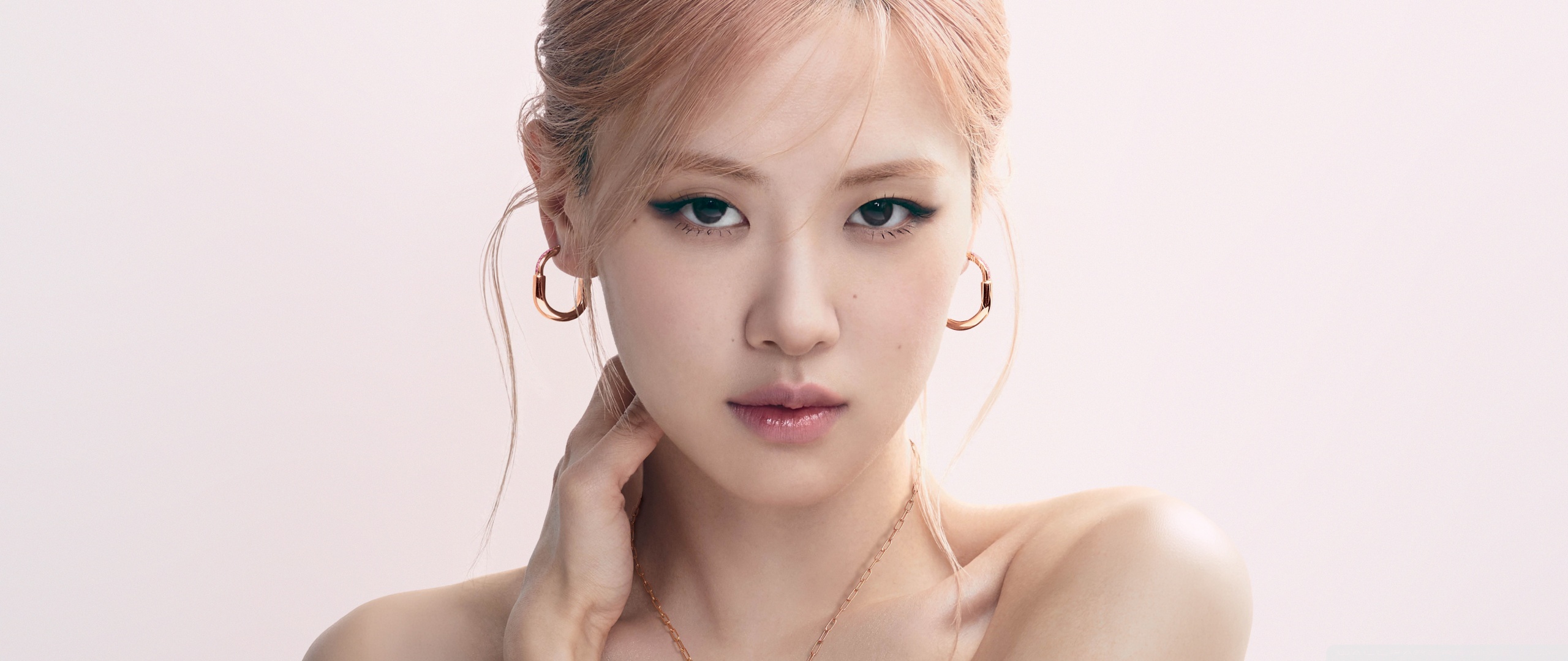 Beautiful Blackpink Rose Portrait 4K UHD Wallpaper For UltraHD Desktop 