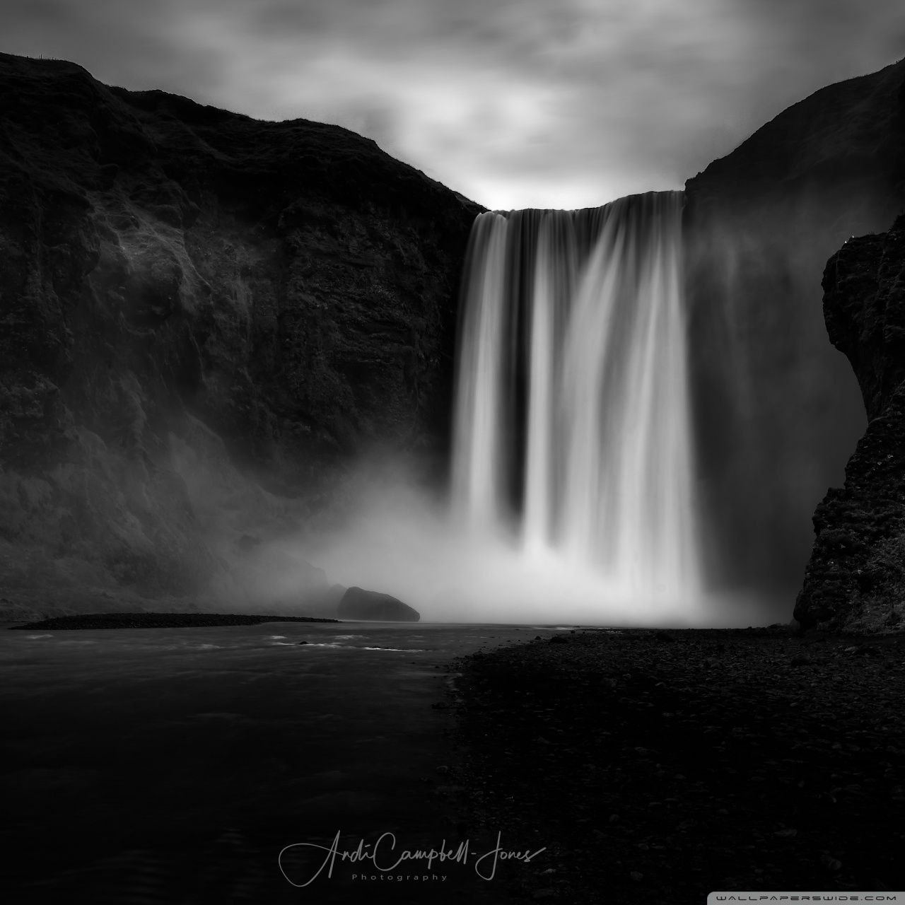 Beautiful Skogafoss Waterfall, Iceland, Black and White Ultra HD ...