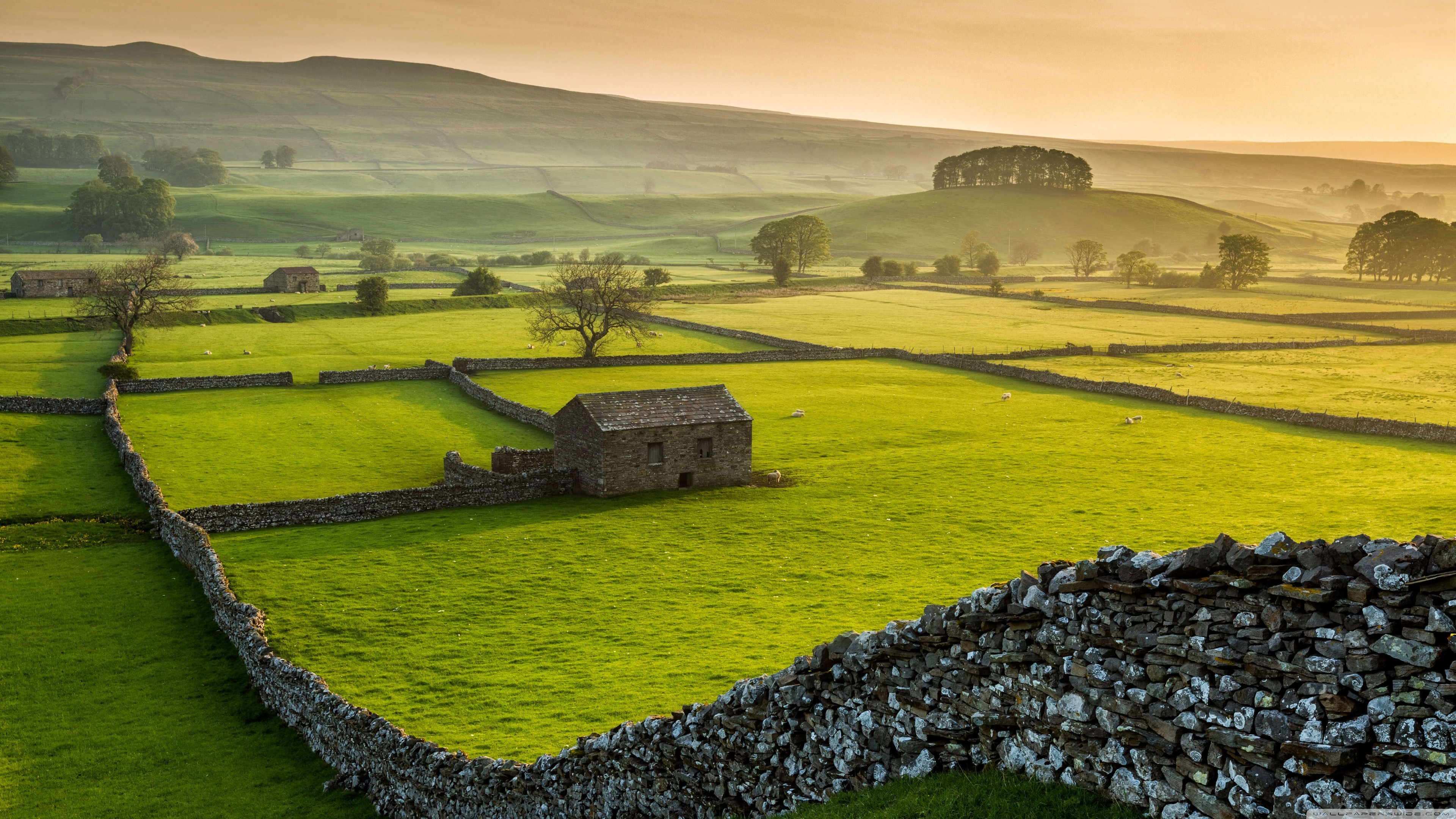 England Country Wallpaper