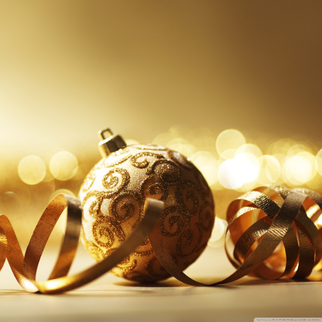 Golden Christmas Ball Ultra HD Desktop Background Wallpaper for 4K UHD ...