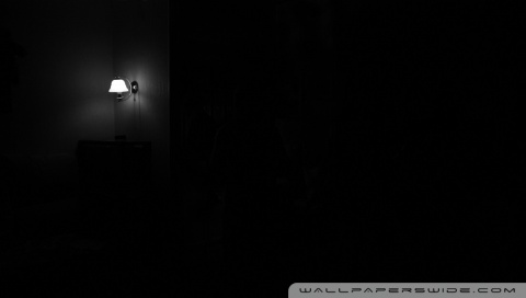 Lamp In Darkness Ultra HD Desktop Background Wallpaper for 4K UHD TV ...