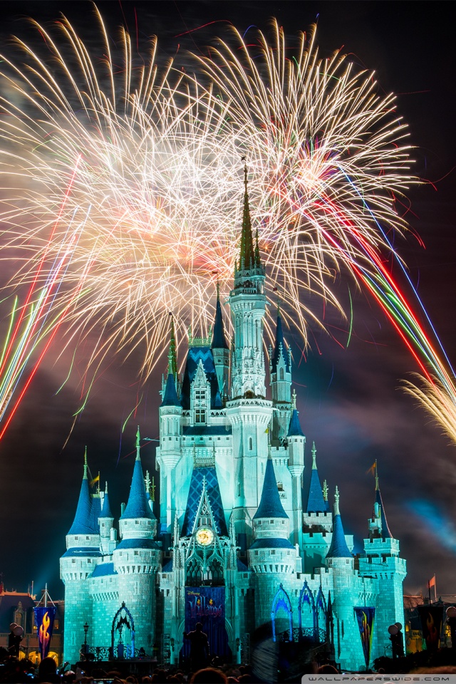  30 Disney World Holiday Wallpapers That Will Instantly Make Your Phone  or Desktop Magical  AllEarsNet