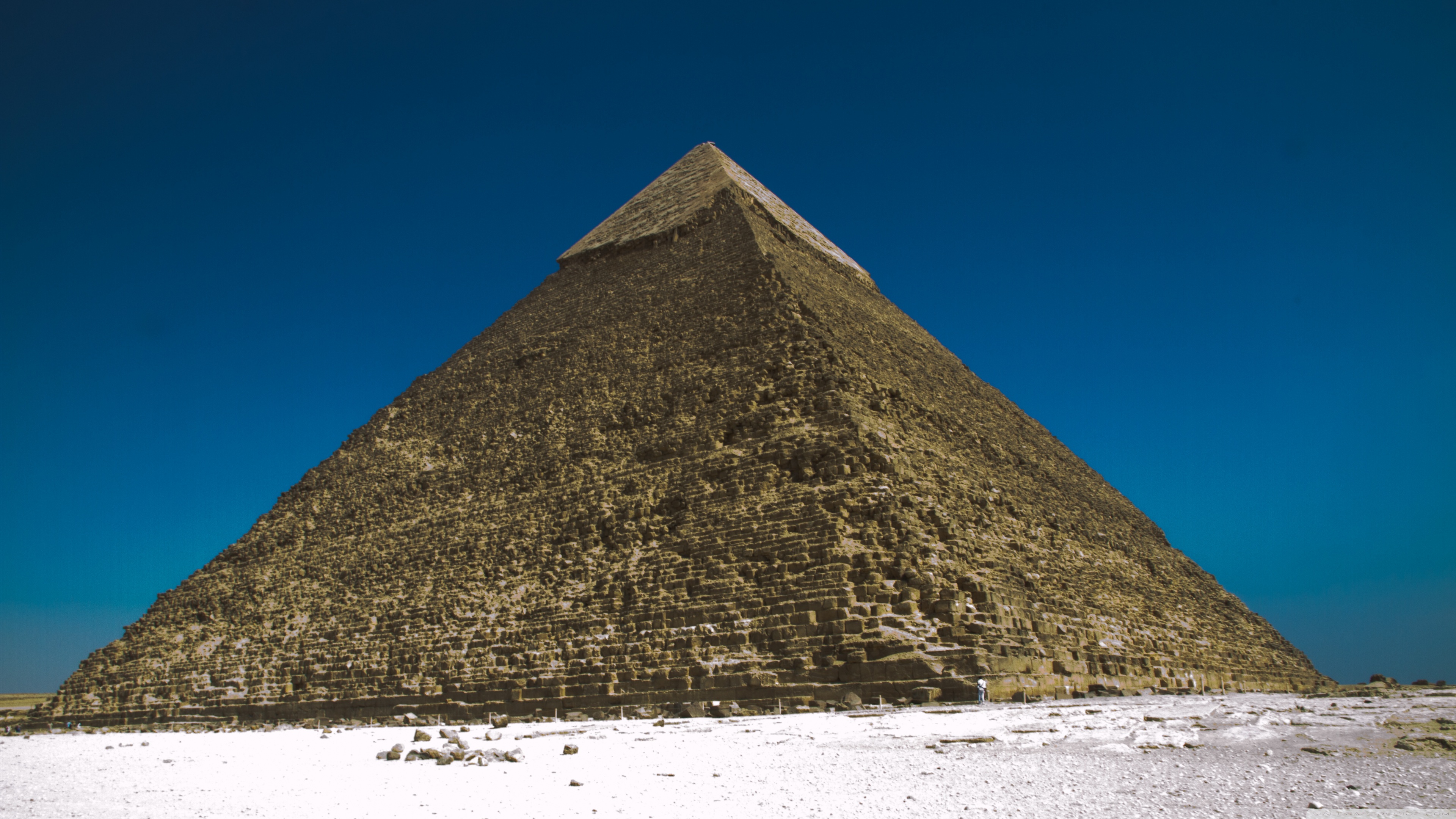 Premium Photo | World famous pyramids in egypt