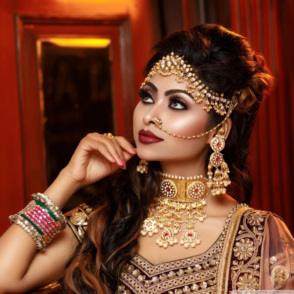 Traditional Indian Woman Ultra HD Desktop Background Wallpaper for 4K ...