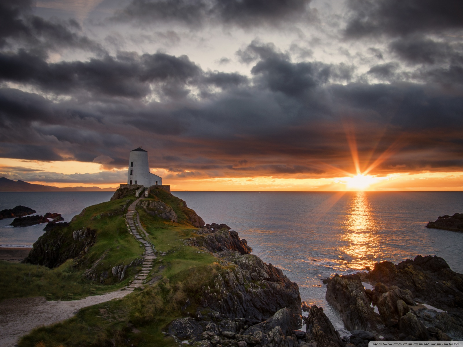 Twr Mawr Lighthouse, Ynys Llanddwyn Island Ultra HD Desktop Background ...